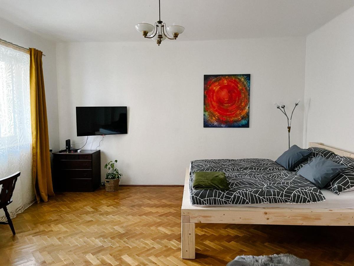 Apartmany U Areny オストラヴァ エクステリア 写真